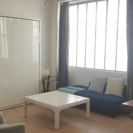 Charming Loft - Tour Eiffel/ Rue Cler Aparthotel